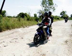 jalan-rusak