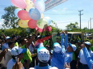 Bupati Sumenep, A Busyro Karim, saat meresmikan acara. (JUNAIDI)