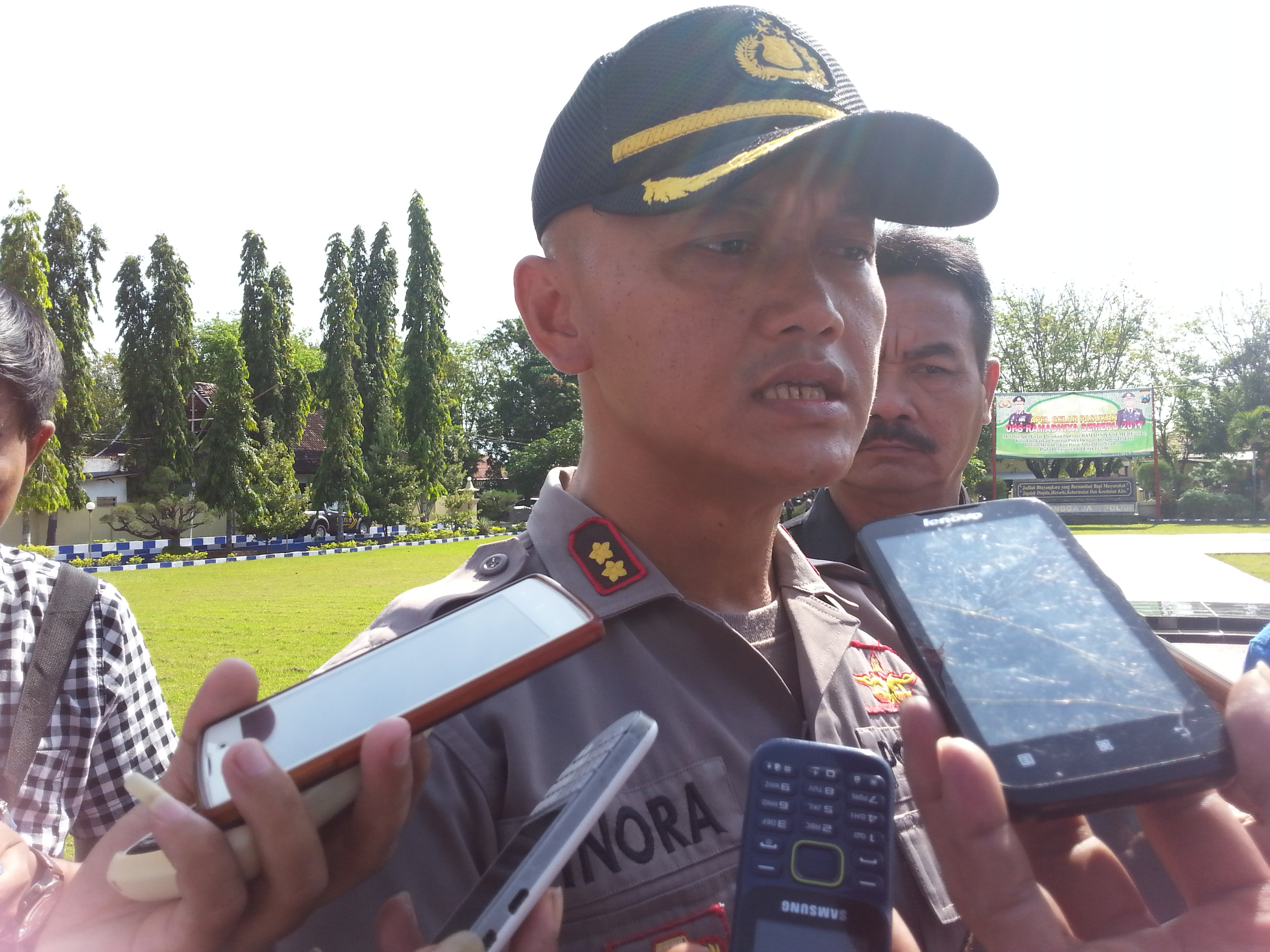 Polda Jatim Lepas Sekdes Bukabu