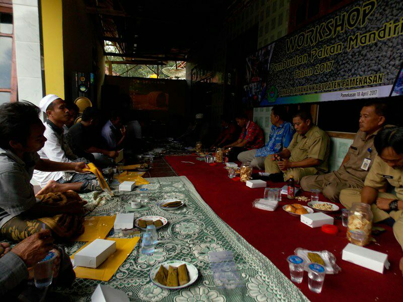Dinas Perikanan Target Peternak Ikan Bisa Mandiri