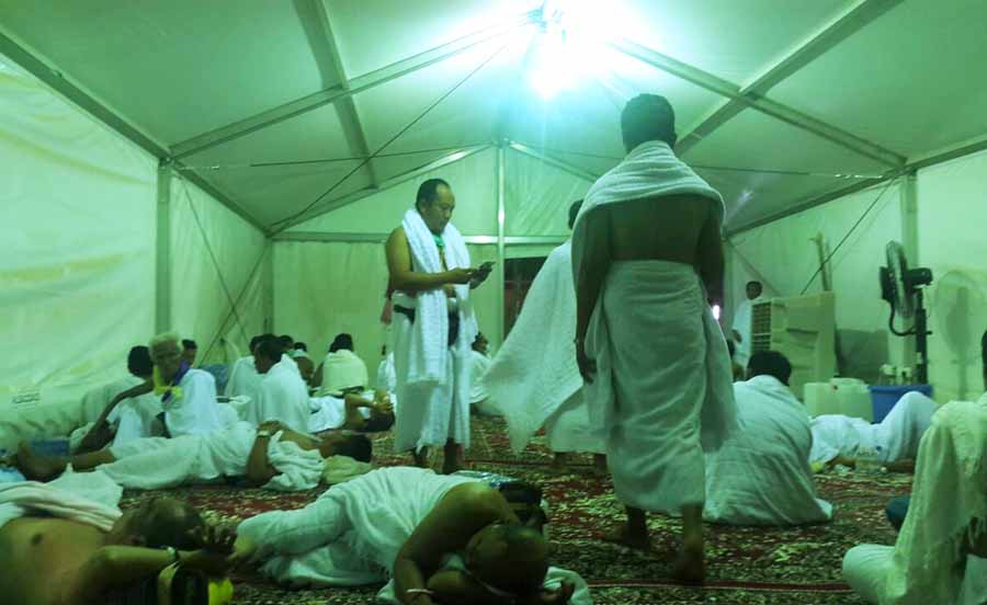 Jemaah Haji asal Pamekasan Diterpa Badai Debu di Arafah