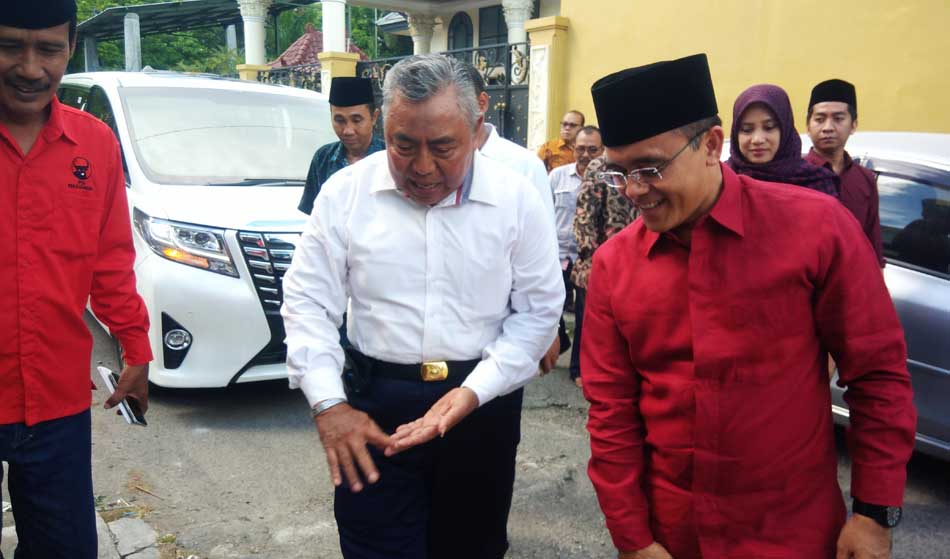 Bupati Banyuwangi Kunjungi Kantor DPC PDIP Sampang