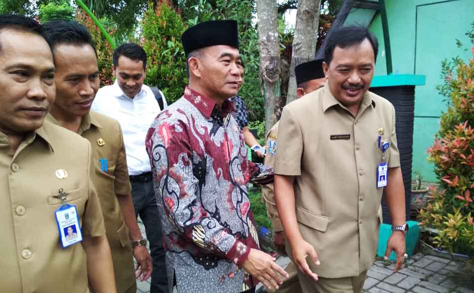 Mendikbud Kunjungi Sekolah Guru Budi