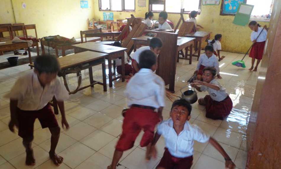 183 SD Negeri di Pamekasan Tanpa Guru Agama