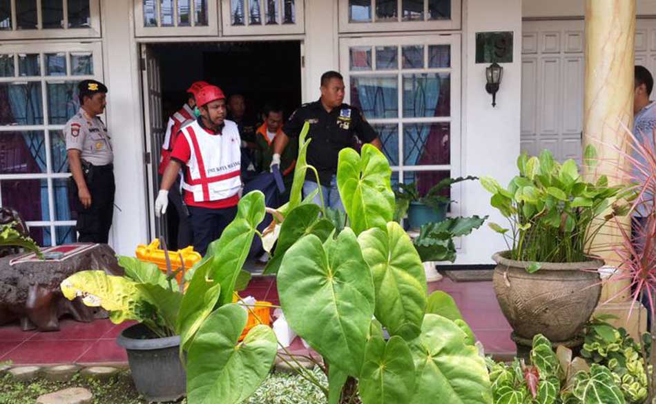 Mantan Wakapolda ini Tewas Bersimbah Darah