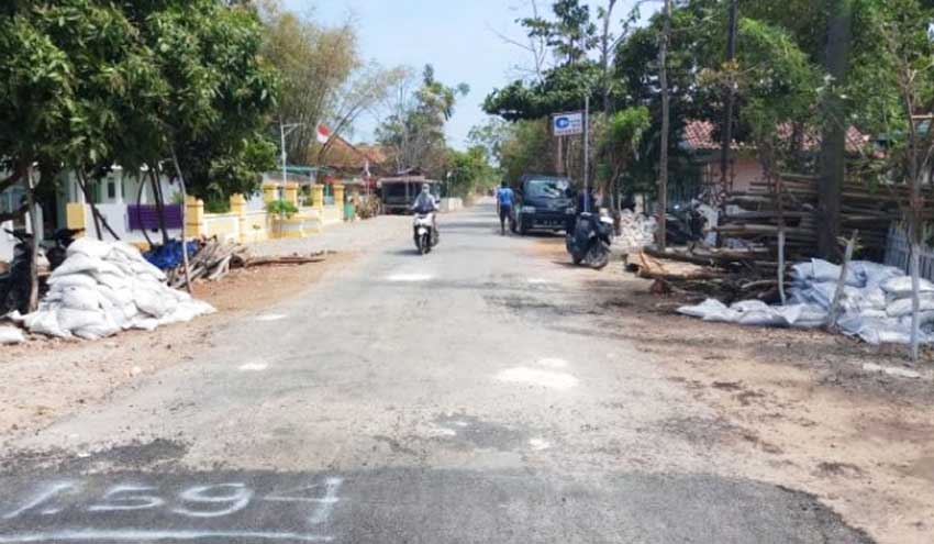 Masa Kontrak Habis, Pekerjaan Jalan Belum Selesai