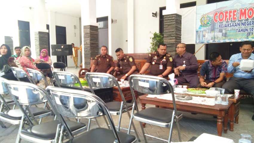 Ungkap Kasus Dugaan Korupsi Program Lisdes, Kajari Sampang Ditawari Rp 500 Juta