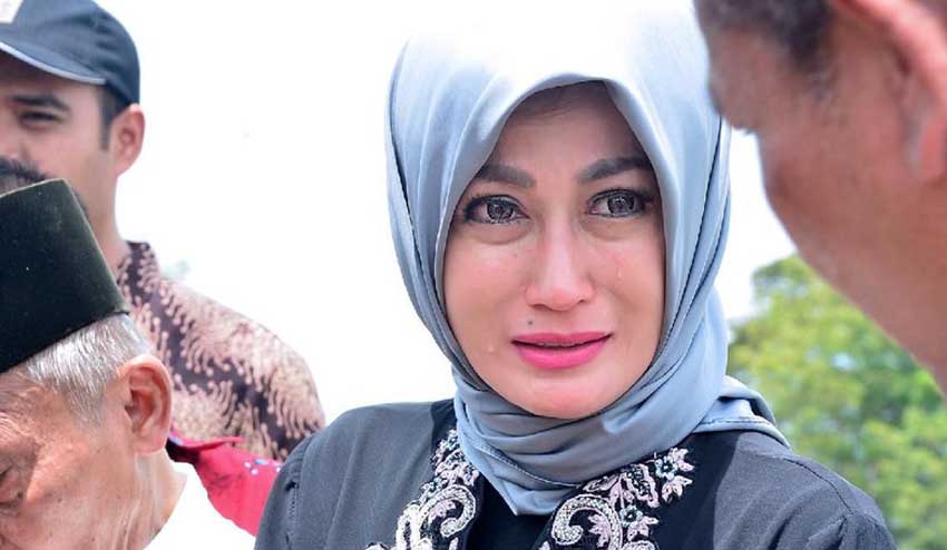 Gara-gara Pajang Foto Berdua di Medsos, Sisca Dewi Dilaporkan Polisi