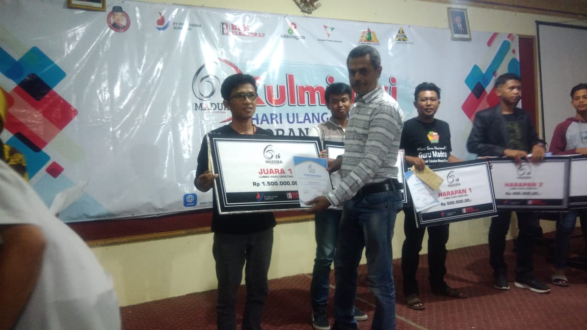 Dua Pemuda Asal Sampang Sabet Juara Lomba Video Greeting HUT Ke-6 Koran Madura