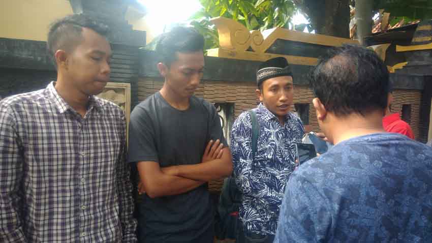 Honor Penyelenggara PSU Disunat, KPPS Desa Tamberu Daya Datangi KPU