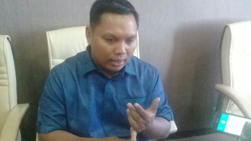 Komisi I DPRD Pamekasan Desak KPU Segera Pasang APK