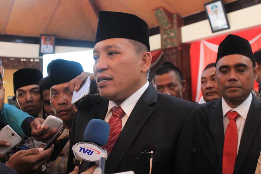 Bupati Sampang Larang Seluruh OPD Lakukan Rekrutmen Tenaga Honorer