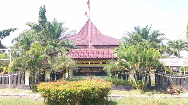 Kantor Baru DPRD Bangkalan Mulai Dibangun, Kantor Lama untuk Apa?