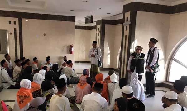 Selain Tersesat, JCH Asal Sumenep Juga Ada yang Sakit