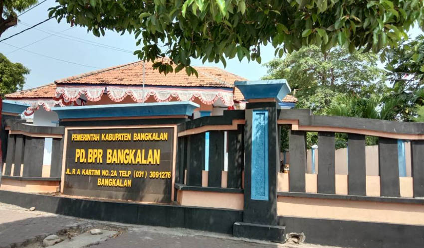 PD BPR Bangkalan Dinilai Tebang Pilih Pelayanan, Ini Penjelasan Direktur Utama
