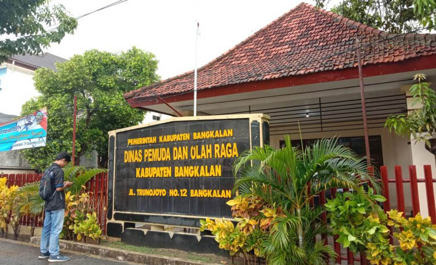 Pembangunan Wall Climbing dan Flying Fox di Alun-alun Bangkalan Kuras Anggaran Hampir Setengah Miliar