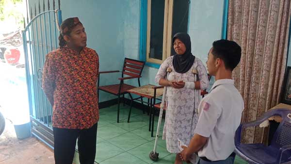 Bantu Siswa Berprestasi, Wabup Sumenep: Bentuk Apresiasi dan Dukungan Moral