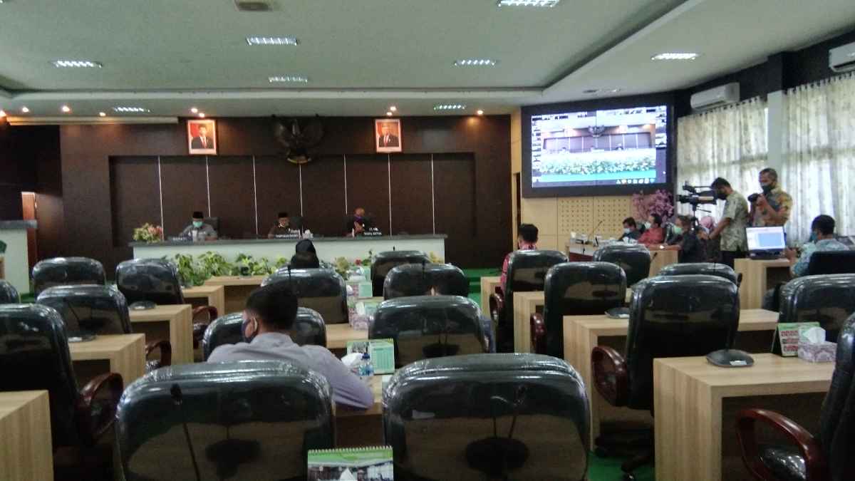 Bupati Pamekasan Tingkatkan Pelayanan Rumah Sakit dan Puskesmas