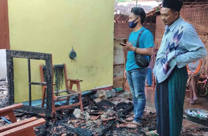 Sebuah Rumah di Pulau Sapudi Terbakar, Uang Tunai Rp 110 Juta Raib