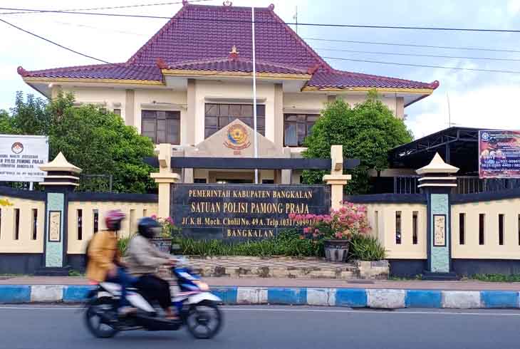 Linmas Desa di Bangkalan belum Merata