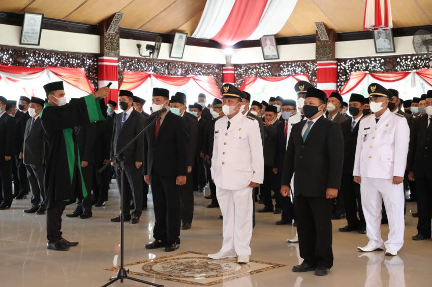 Ratusan ASN di Sampang Dimutasi dan Dilantik ke Jabatan Fungsional
