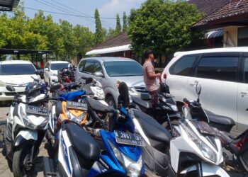 Penadah Asal Jaddih Bangkalan Digerebek saat Tidur, Tim Gabungan Amankan 15 Motor Curian