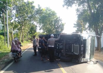 Mobil Box Guling di Sumenep, Begini Kondisi Sopir dan Kernetnya