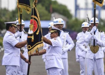 Sah Sandang Bintang Tiga, Abdul Rosyid Jadi Pangkoarmada