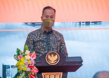 Menteri Perindustrian Agus Gumiwang Kartasasmta