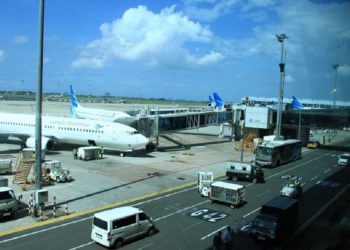 Bandara AP II