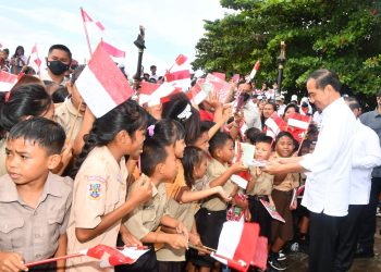 Presiden Jokowi Resmikan Penataan Kawasan Masjid Ahmad Yani Manado