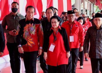 Para Menteri Kompak Berpakaian Merah di HUT Ke-50 PDI Perjuangan