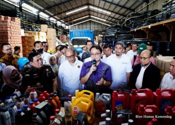 Kemendag Amankan Produk Pelumas Ilegal Senilai Rp16,5 Miliar