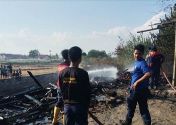 Satu Lokal Asrama Pria Pondok Sabilillah Sampang Ludes Terbakar