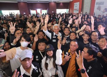 Seru, Ganjar Pranowo Ngobrol Bareng Gen Z Kota Pontianak