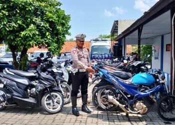 Puluhan Sepeda Motor Berknalpot Brong di Sampang Disita Selama Ramadan