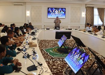 Hari Kebebasan Pers Dunia, PWI Pamekasan Beri Penghargaan Khusus kepada Kapolres