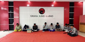 PDIP Pamekasan Gelar Tadarus dan Aksi Sosial, Target Khatam 3 Kali di Ramadan 1447 H