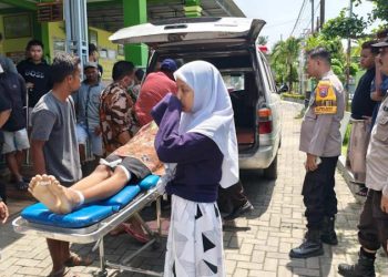 Hilang Kendali Tabrak Pembatas, Dua Remaja Pamekasan Tewas di Tempat