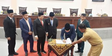DPRD Sampang Sahkan 4 Raperda Inisiatif